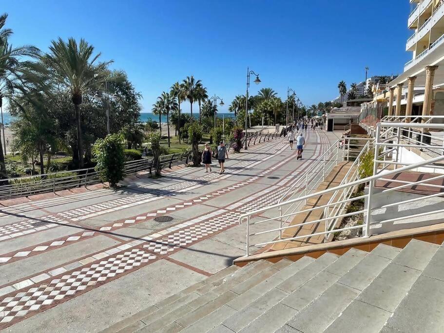 Estudio Miramarprimera Linea Playa Amazing Views Benalmádena Exteriör bild