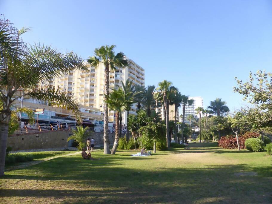 Estudio Miramarprimera Linea Playa Amazing Views Benalmádena Exteriör bild